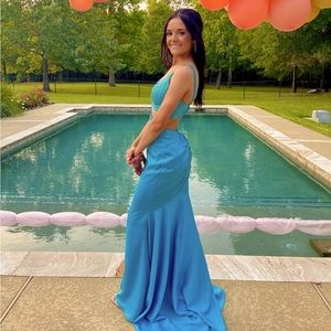 Jovani prom dress, worn once, size 00. Perfect condition, paid $425, asking $200